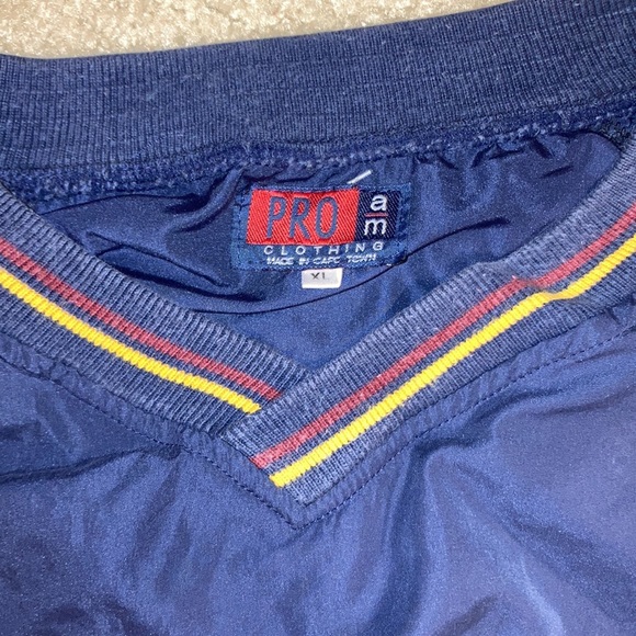 Mercedes-Benz Vintage Sweater size XL - Picture 3 of 5